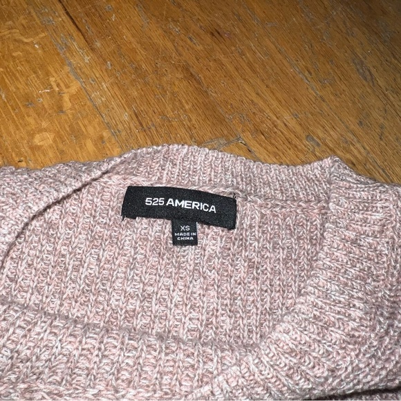 Pink Sweater - Picture 3 of 4